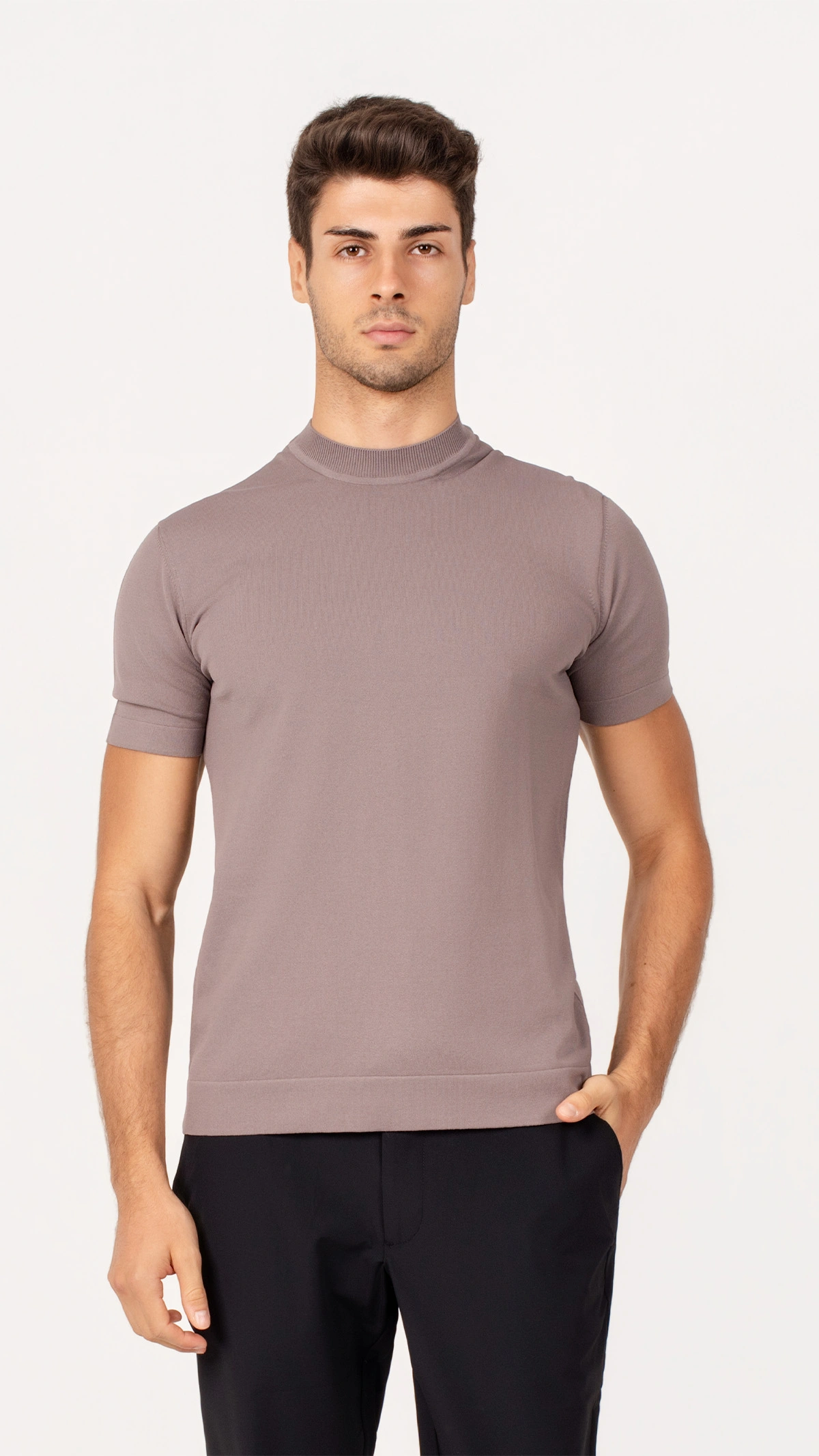 Round Neck Knit T-shirt