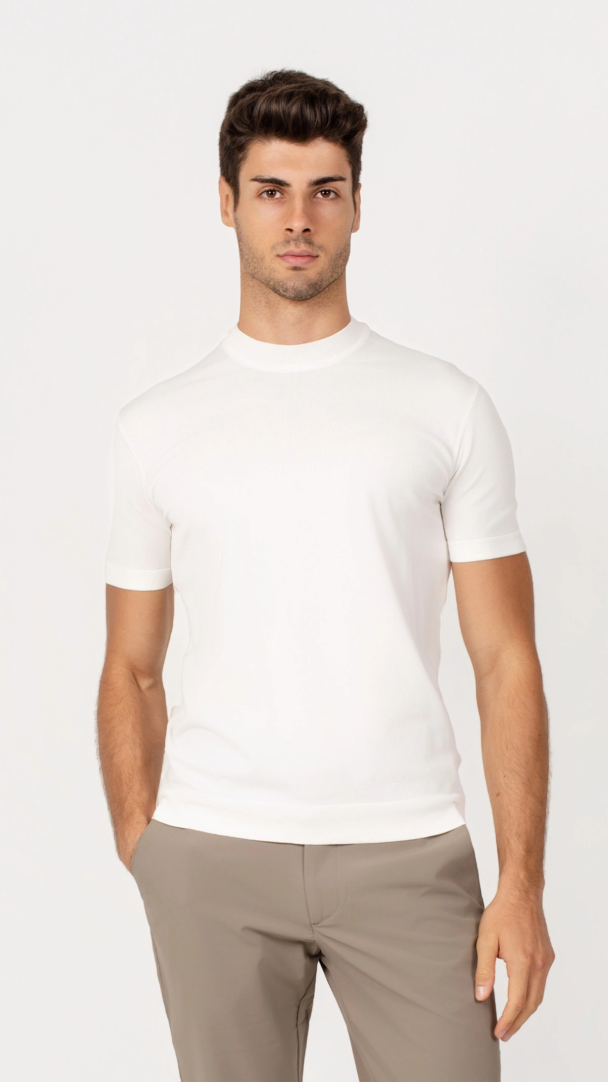 Round Neck Knit T-shirt